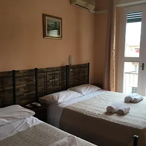  Отель Etrusca